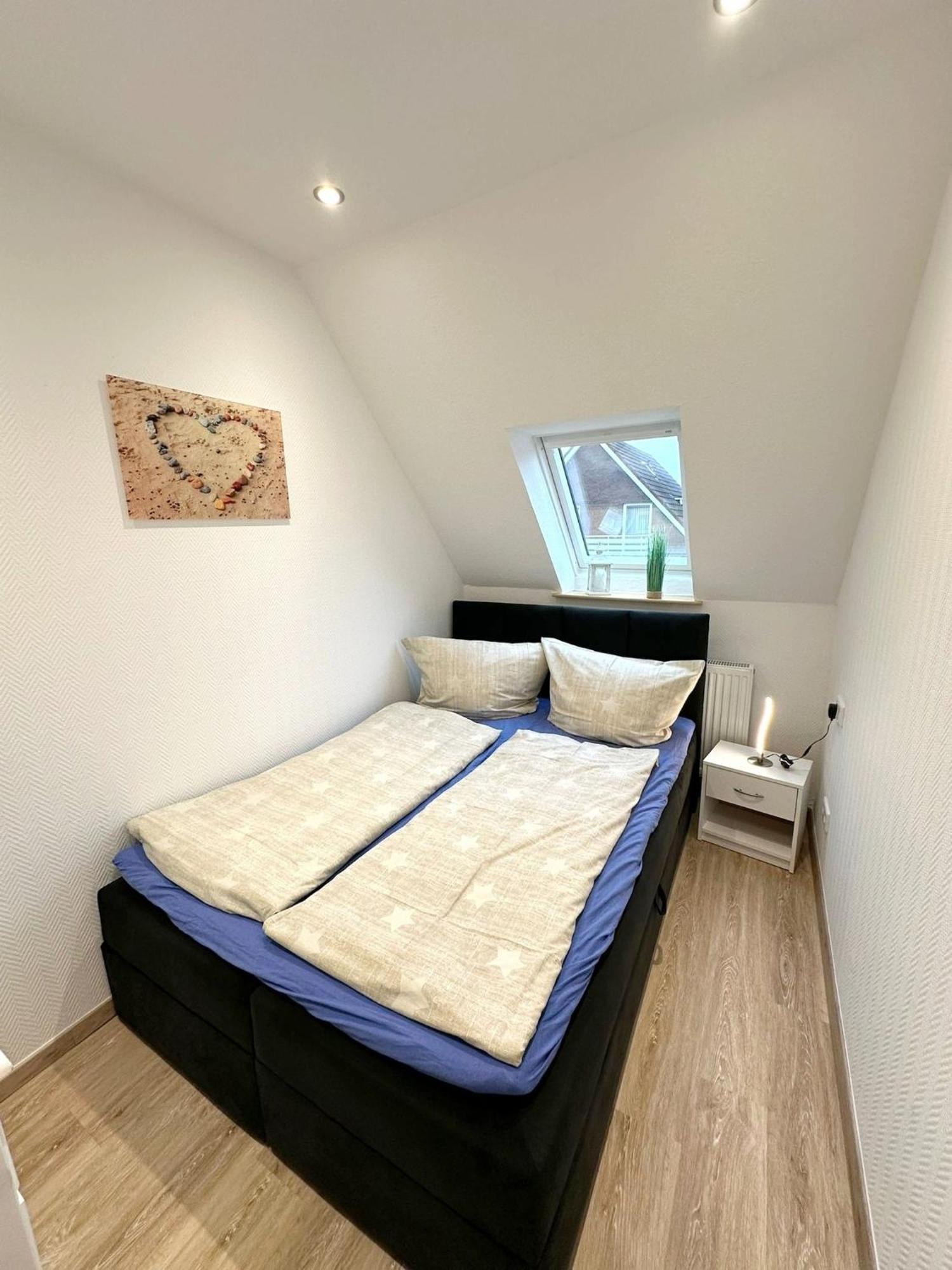 Ferienwohnung Haus Boje "Knurrhahn" Neuharlingersiel Exterior photo
